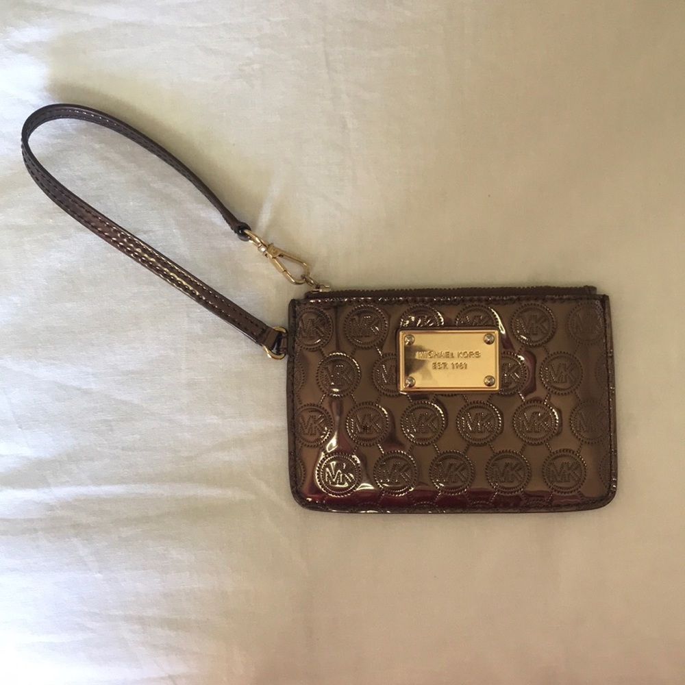MICHAEL KORS Wristlet